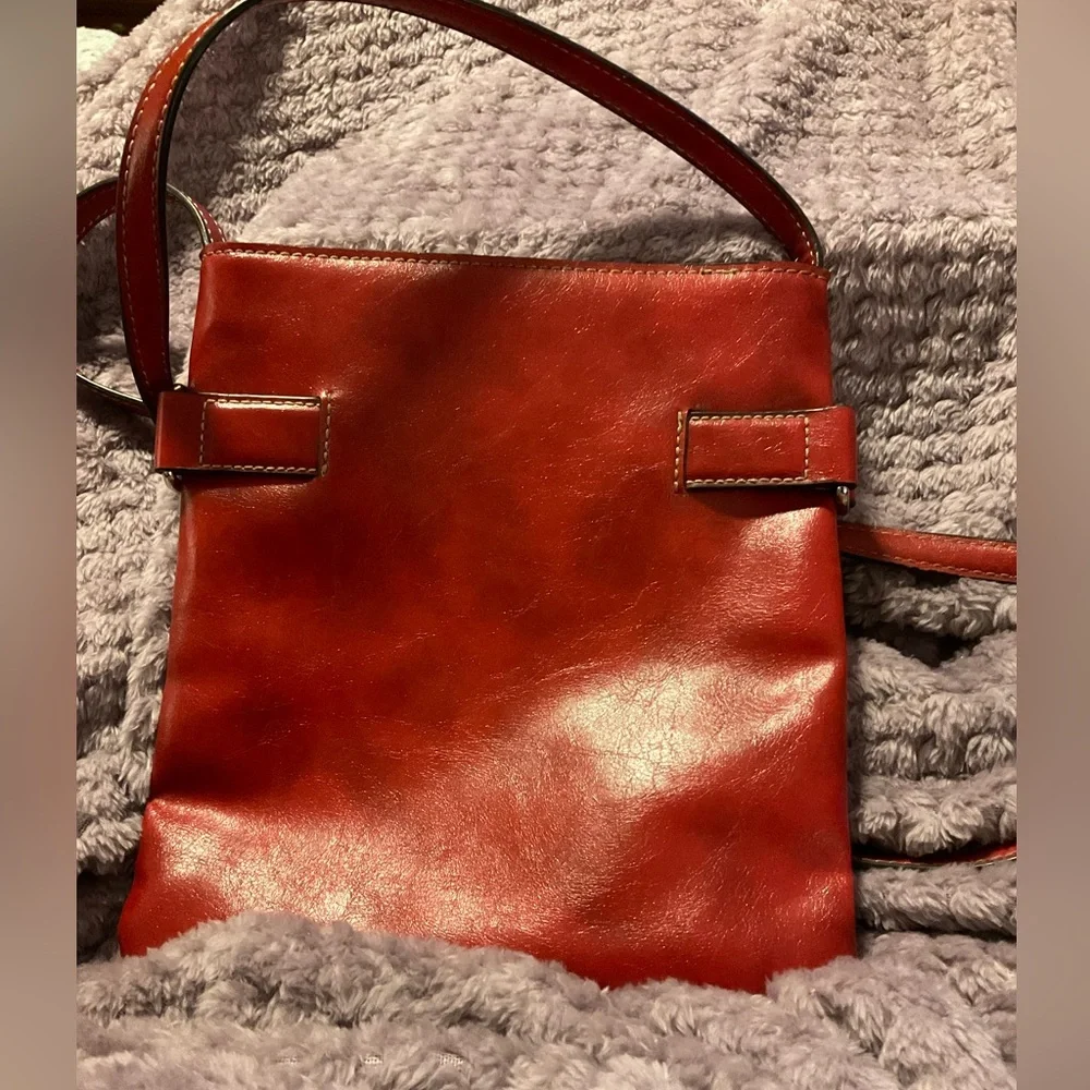 Nine West Dark Red Crossbody Bag Faux Leather Adjustable Strap 8 X 9” - Picture 2 of 8